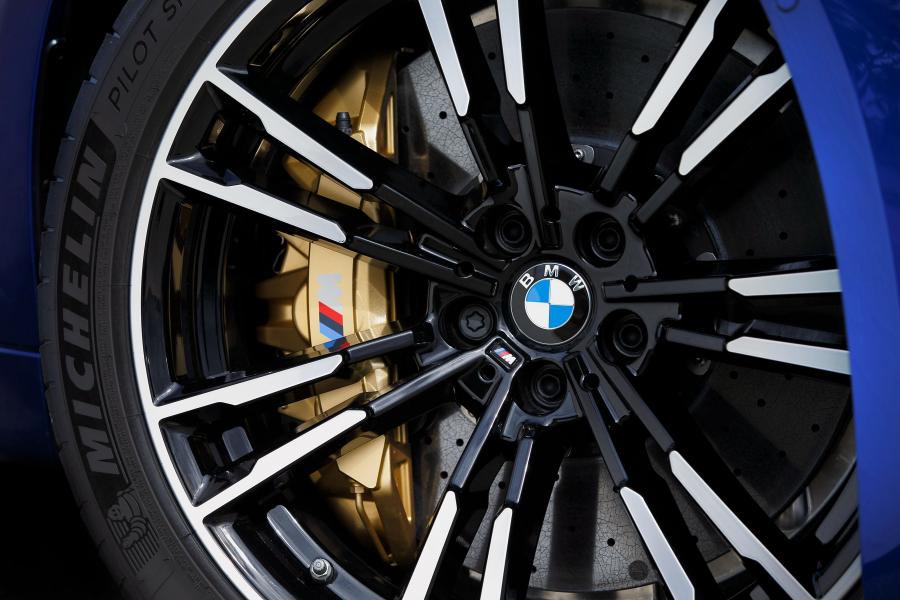 Колеса BMW M5 (F90) 2018 года  (AU) (фото 14 из 31)